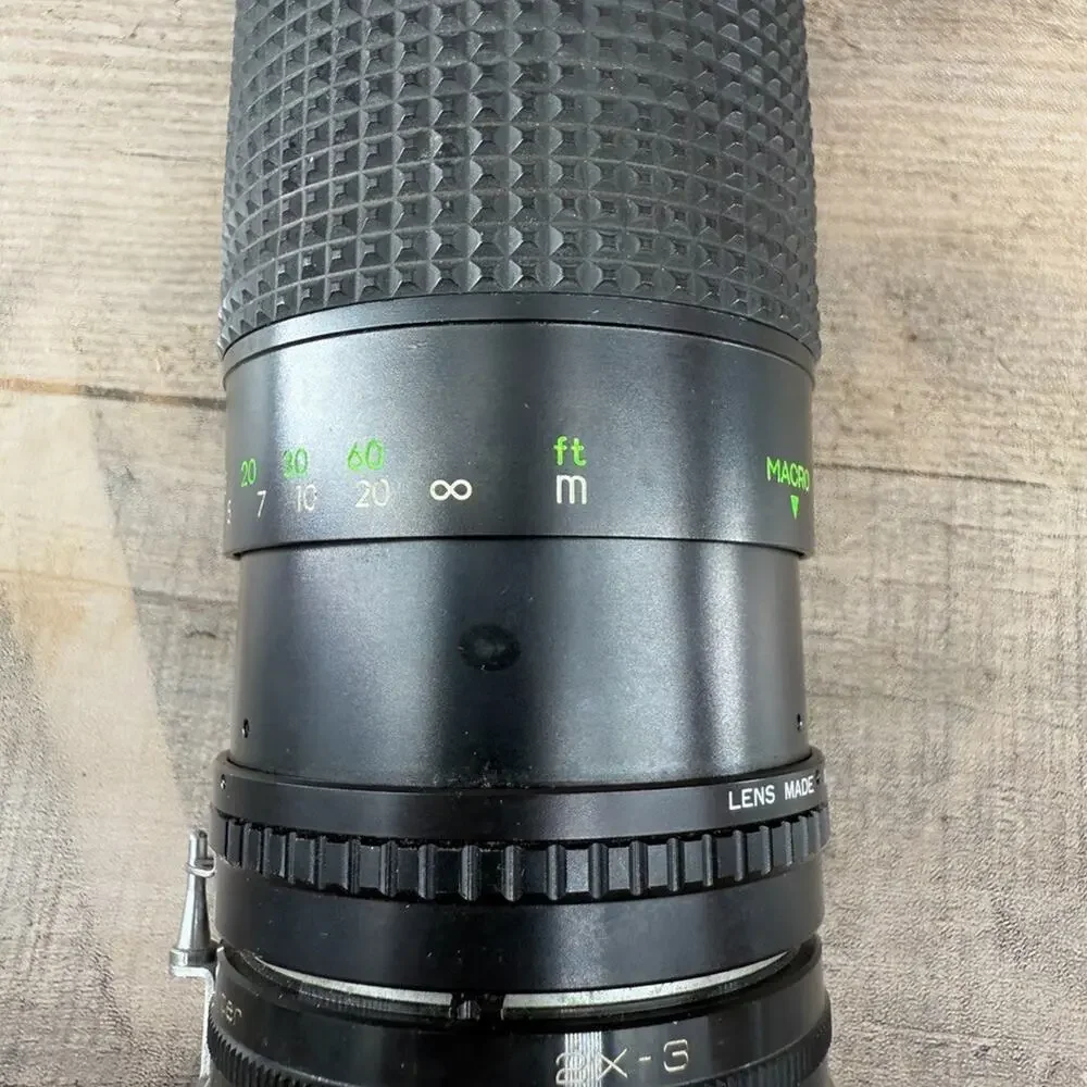 Sakar Lens Auto Zoom 80-200mm 1:3.9 Black